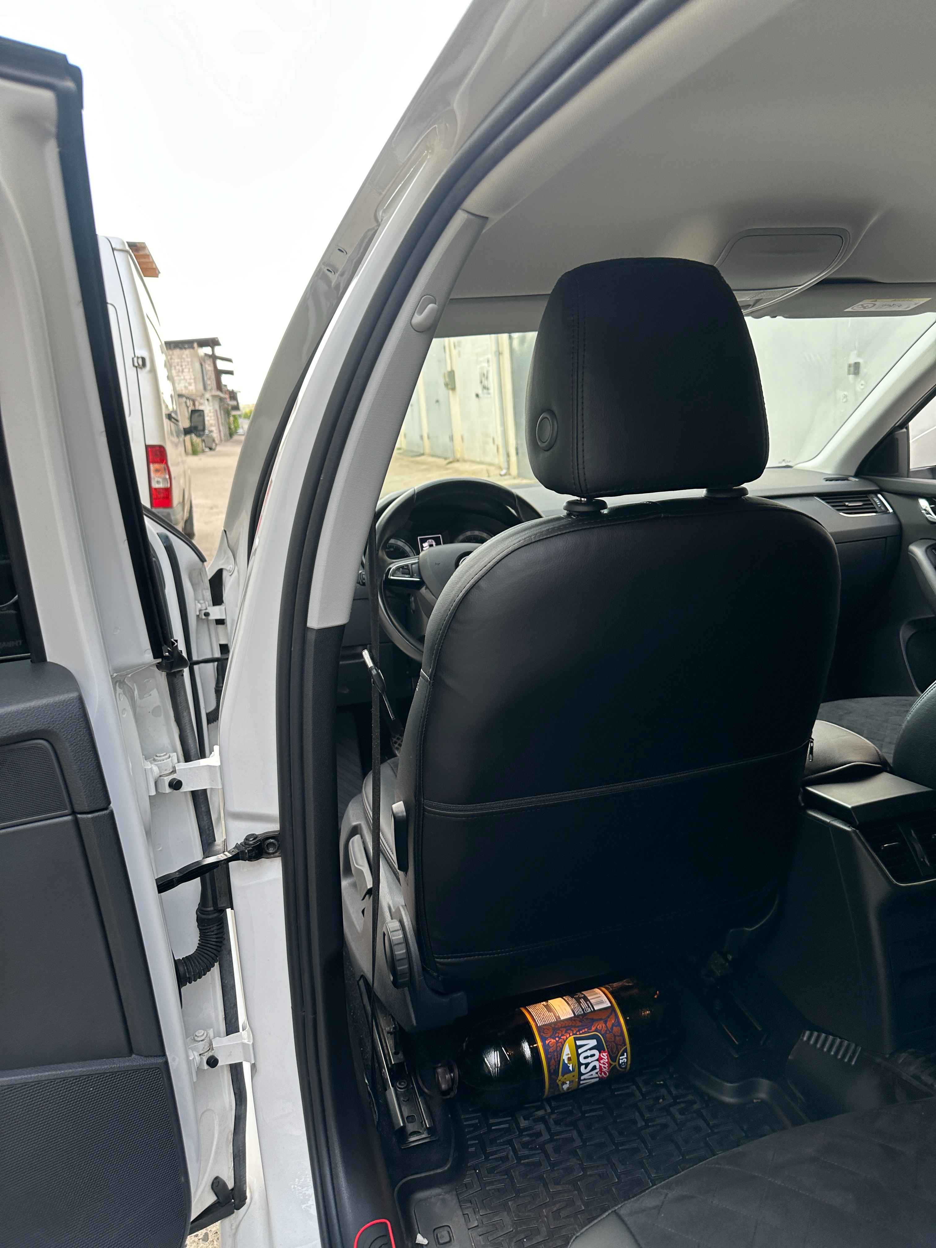 Huse auto Skoda Octavia A7